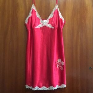 Secret Treasure satin chemise womens sleepwear.